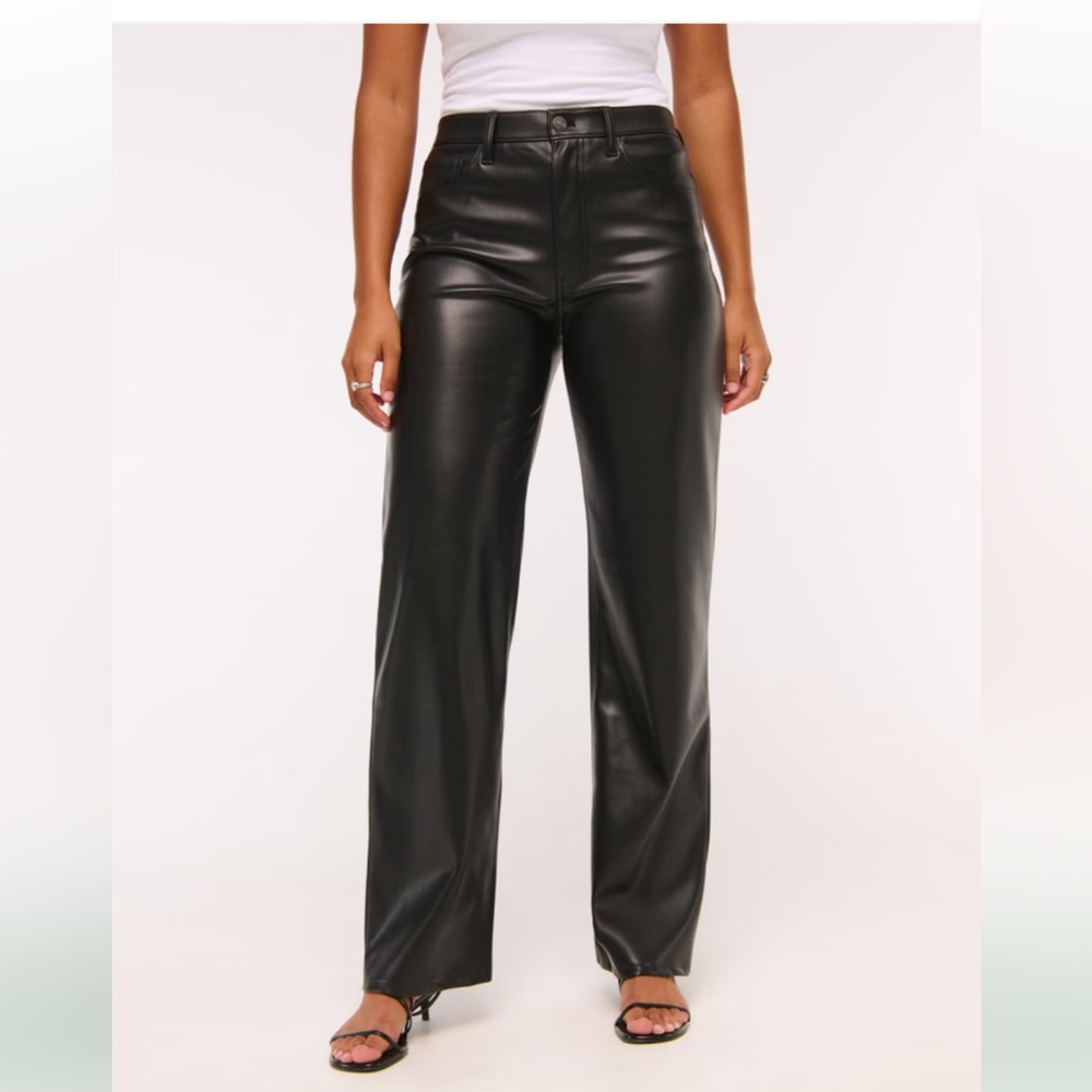 Abercrombie & Fitch 90s Straight Ultra High Rise Leather Pants
